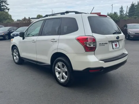 More photos of 2014 Subaru Forester 2.5i Premium at 9999 Auto Center, WA