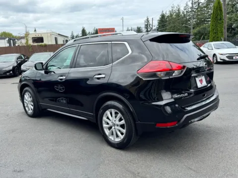 More photos of 2019 Nissan Rogue SV at 9999 Auto Center, WA