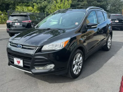 Another view of 2015 Ford Escape Titanium for sale in Lakewood, WA at 9999 Auto Center