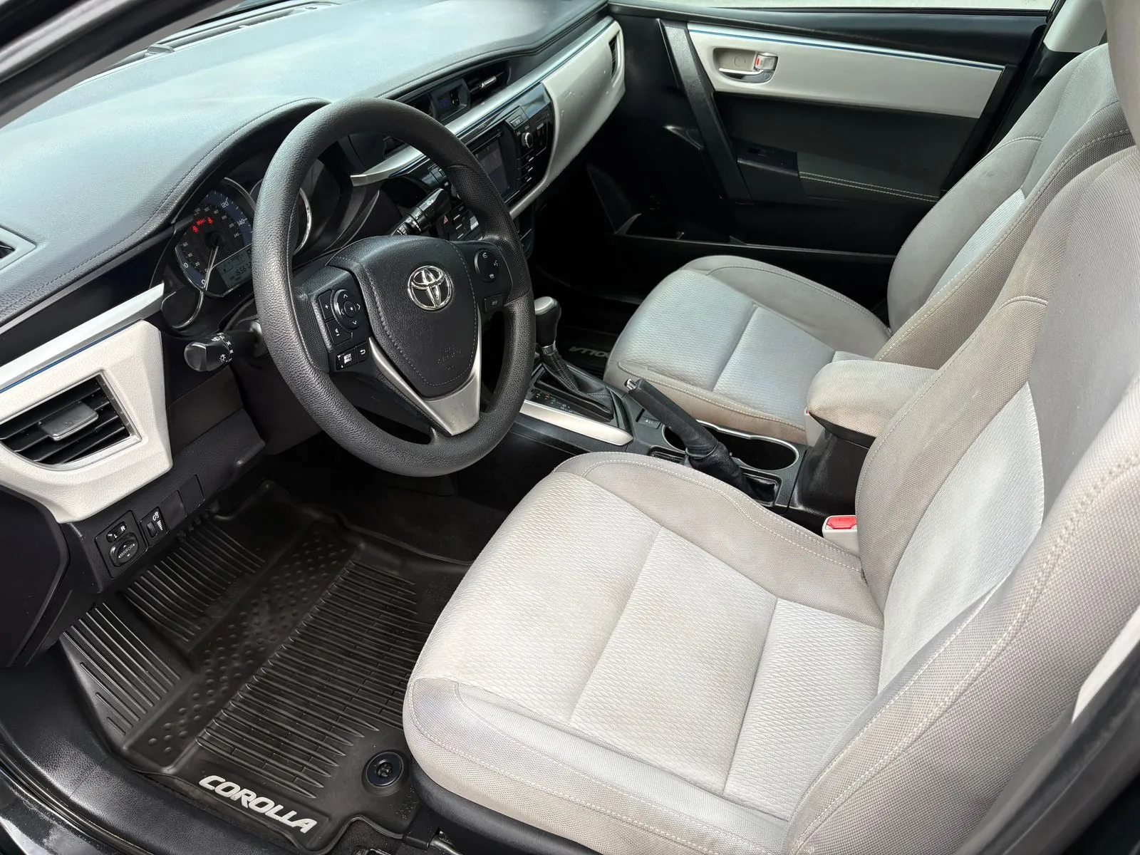 Toyota Corolla photo 9