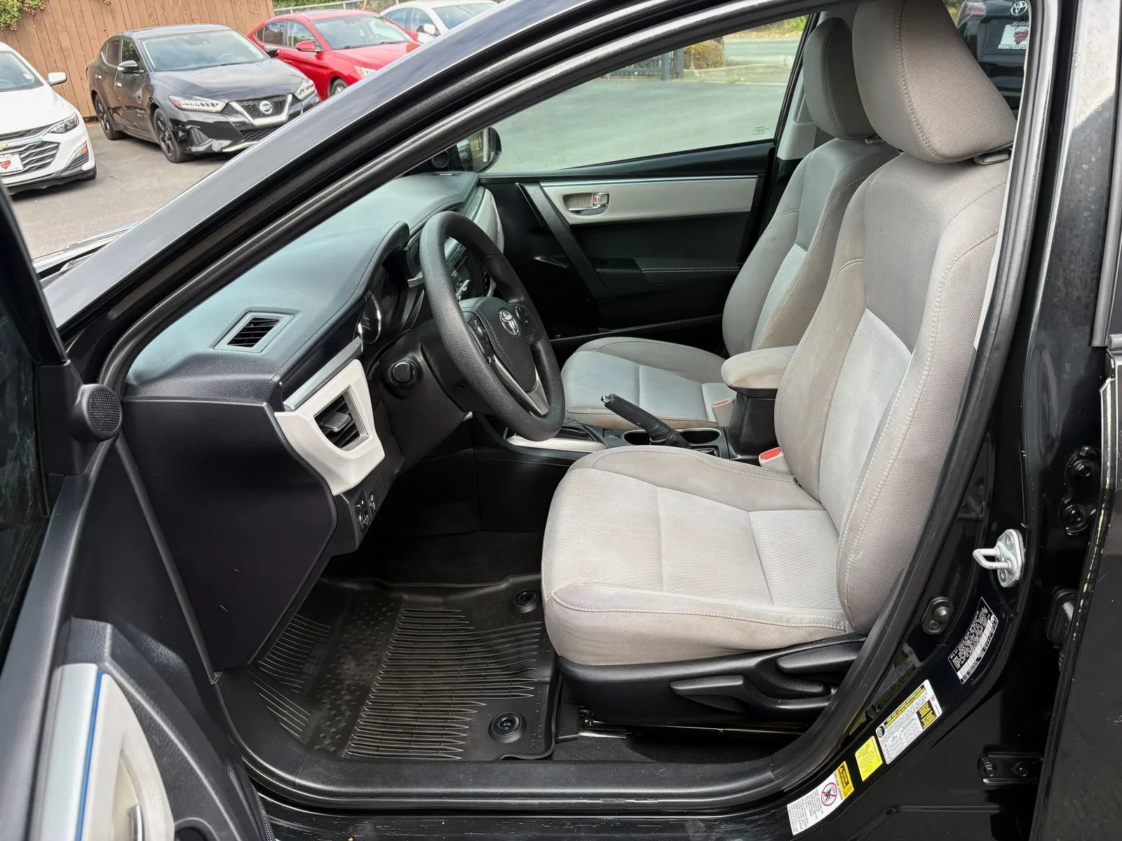 Toyota Corolla photo 8