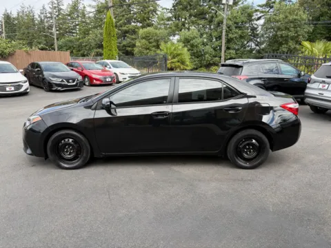 More photos of 2016 Toyota Corolla LE at 9999 Auto Center, WA