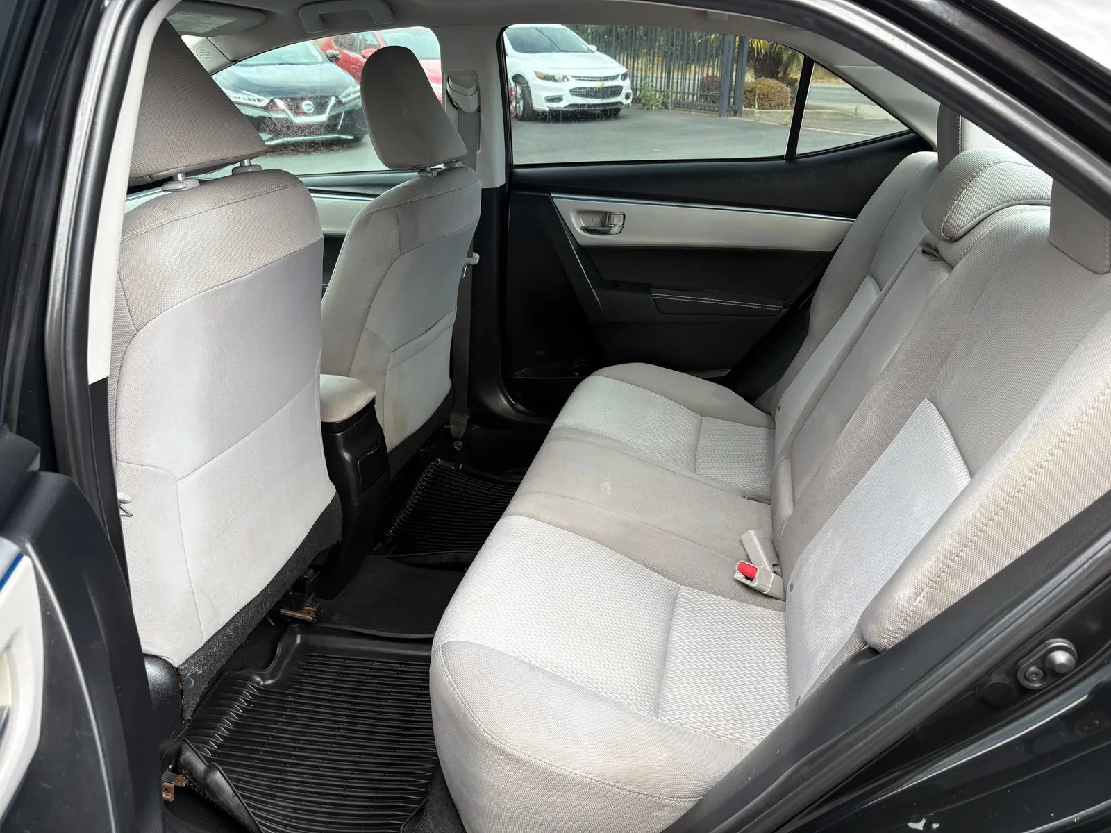 Toyota Corolla photo 14