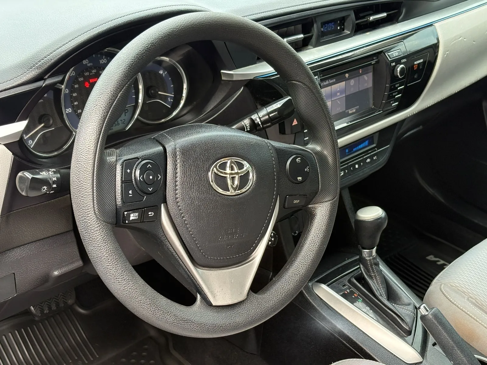 Toyota Corolla photo 10