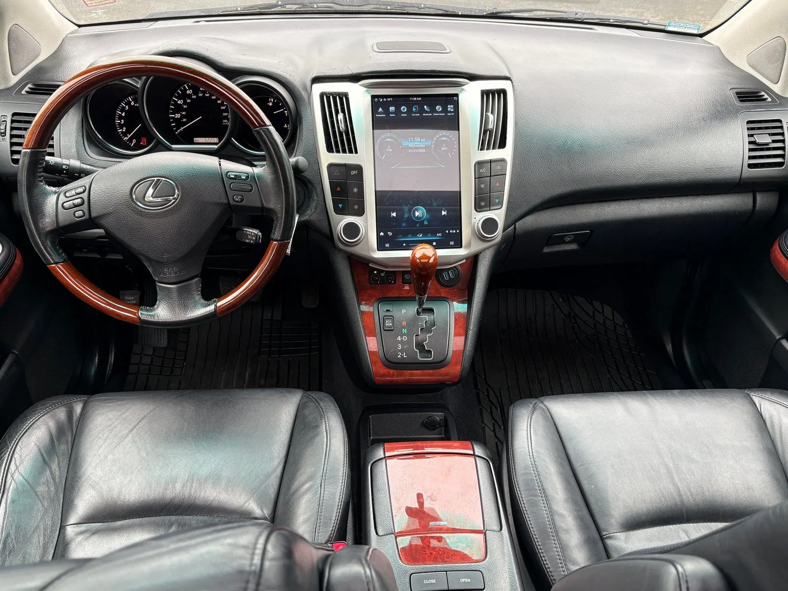 Lexus RX photo 23