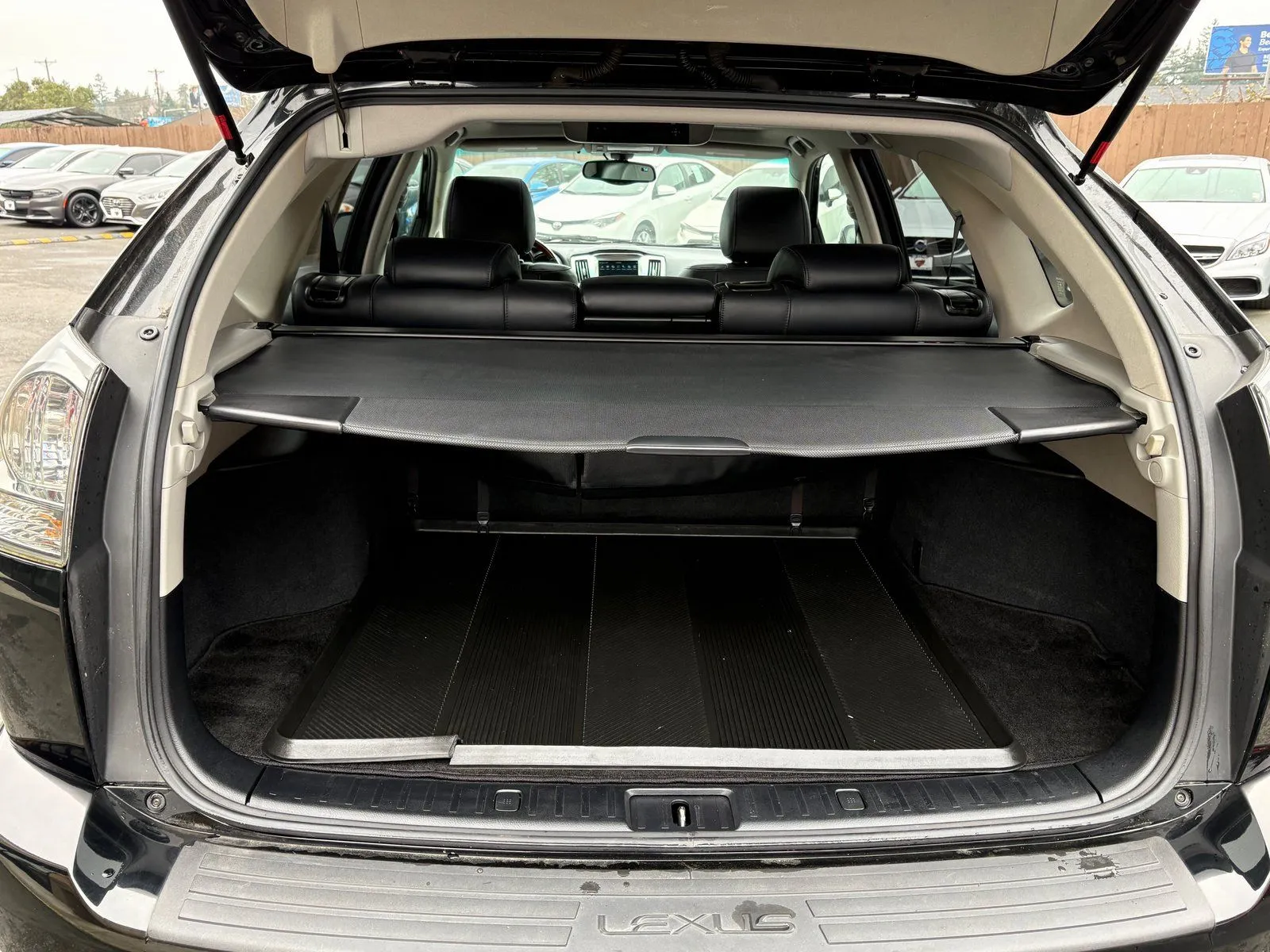 Lexus RX photo 24