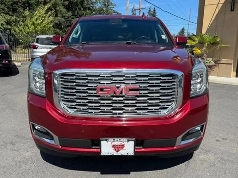 Photos of 2018 GMC Yukon XL Denali for sale in Lakewood, WA at 9999 Auto Center