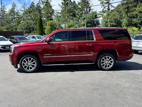 More photos of 2018 GMC Yukon XL Denali at 9999 Auto Center, WA