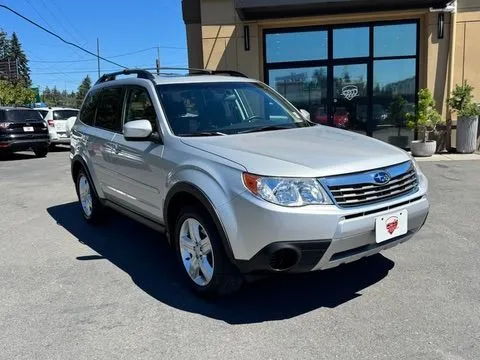 Silver 2009 Subaru Forester 2.5X for sale in Lakewood, WA