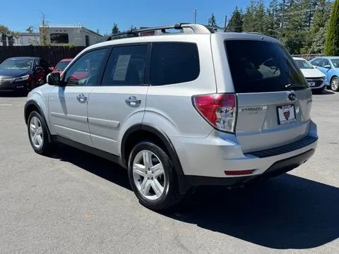 More photos of 2009 Subaru Forester 2.5X at 9999 Auto Center, WA