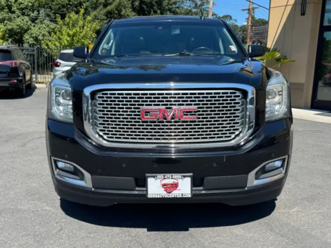 Photos of 2015 GMC Yukon Denali for sale in Lakewood, WA at 9999 Auto Center