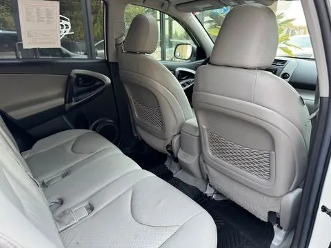 Toyota RAV4 photo 20