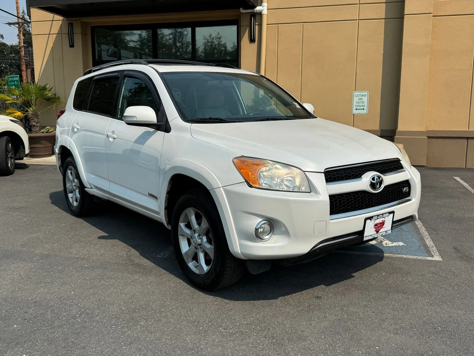 White 2011 Toyota RAV4 Limited for sale in Lakewood, WA