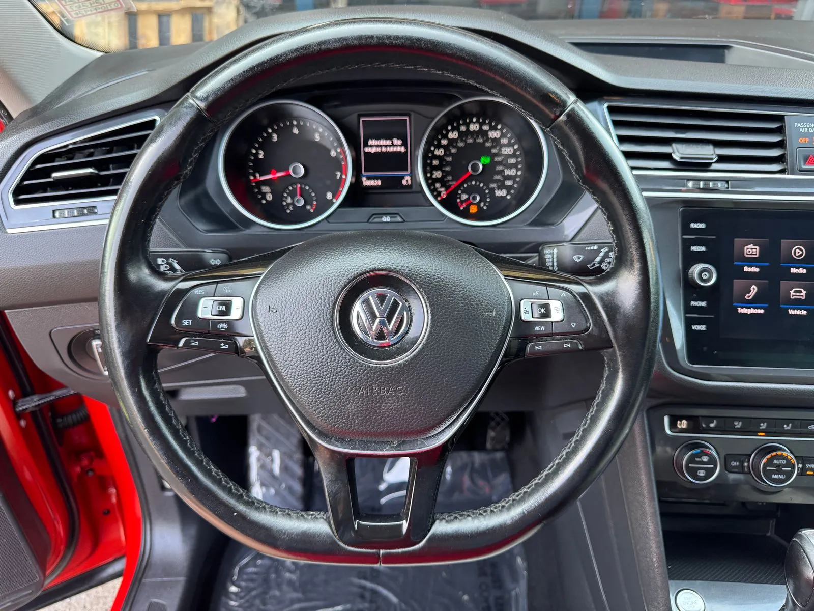 Volkswagen Tiguan photo 29