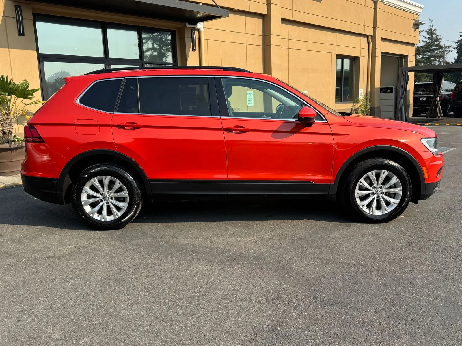 Volkswagen Tiguan photo 8