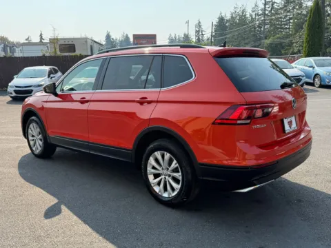 More photos of 2019 Volkswagen Tiguan 2.0T SE at 9999 Auto Center, WA