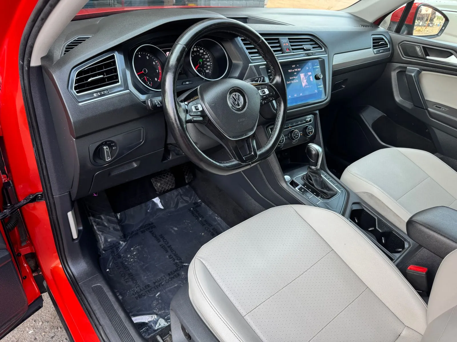 Volkswagen Tiguan photo 10