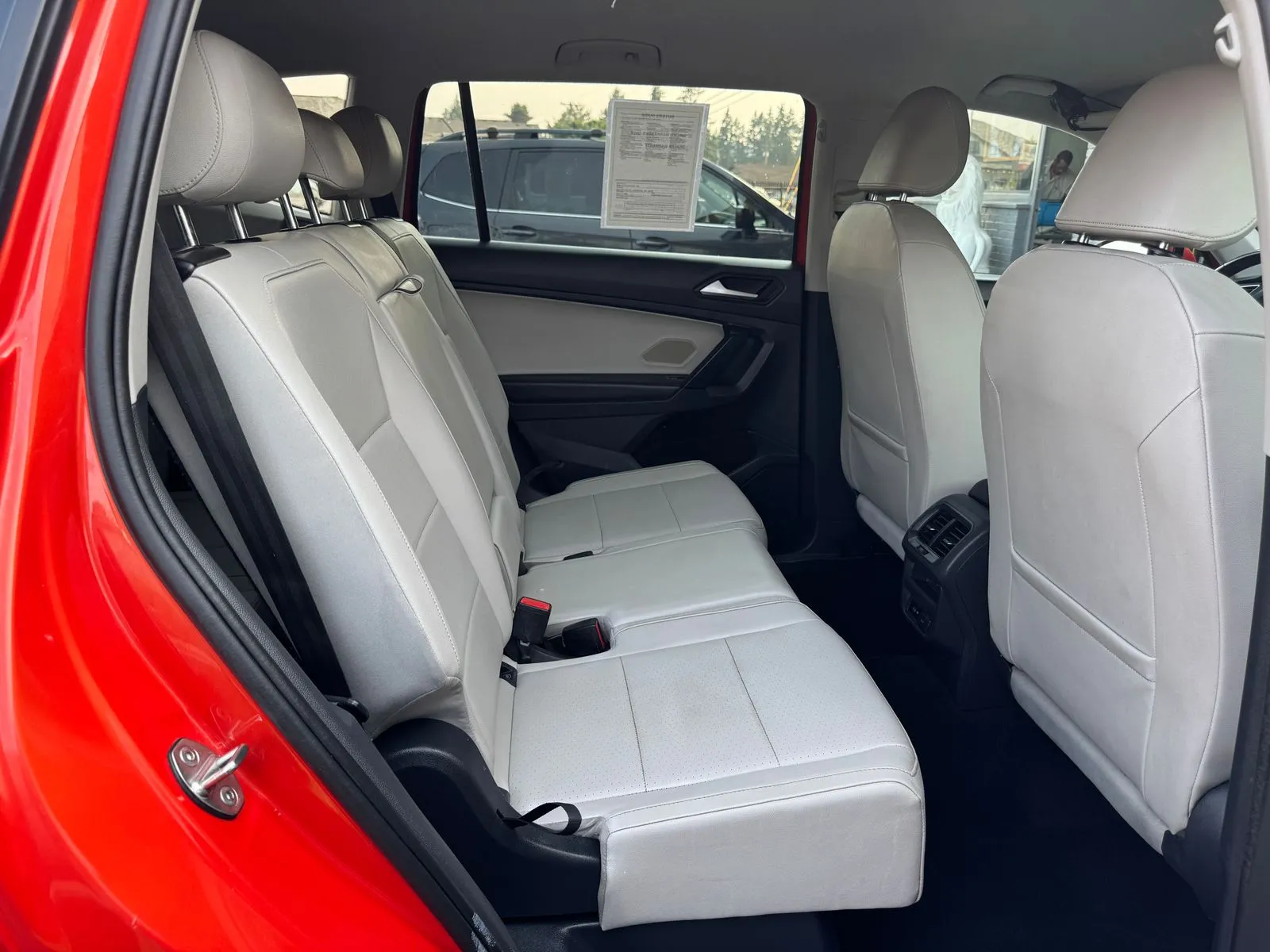 Volkswagen Tiguan photo 18