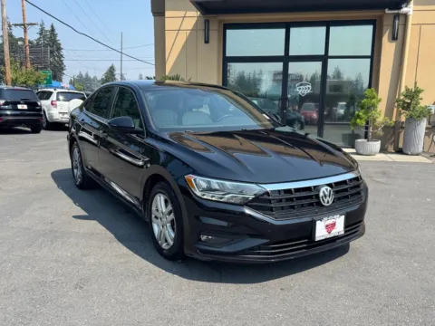 Black 2020 Volkswagen Jetta R-Line for sale in Lakewood, WA