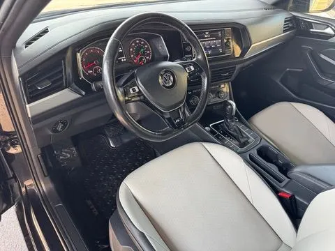 Volkswagen Jetta photo 10