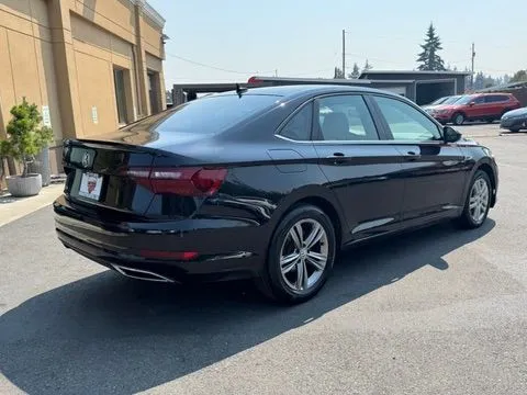 Volkswagen Jetta photo 7