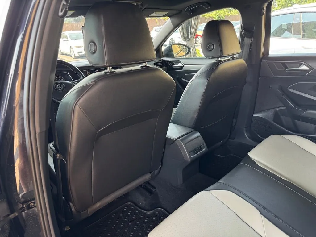Volkswagen Jetta photo 15