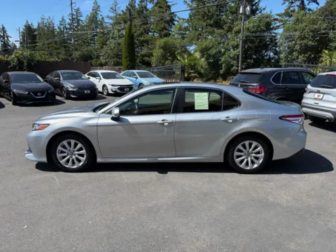More photos of 2018 Toyota Camry LE at 9999 Auto Center, WA