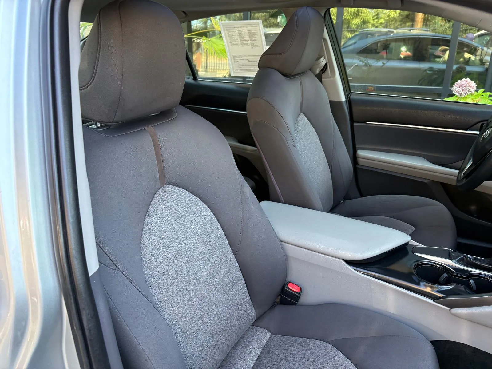 Toyota Camry photo 24