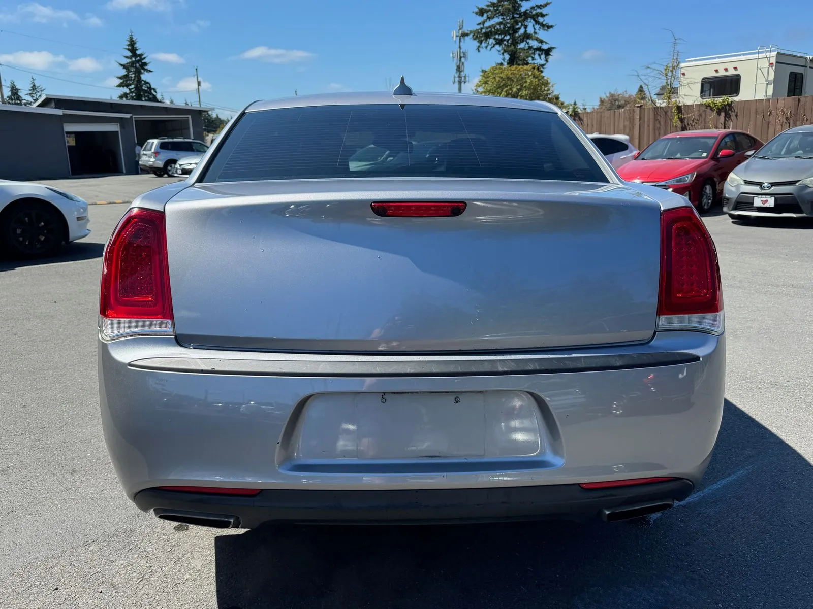 Chrysler 300 photo 6