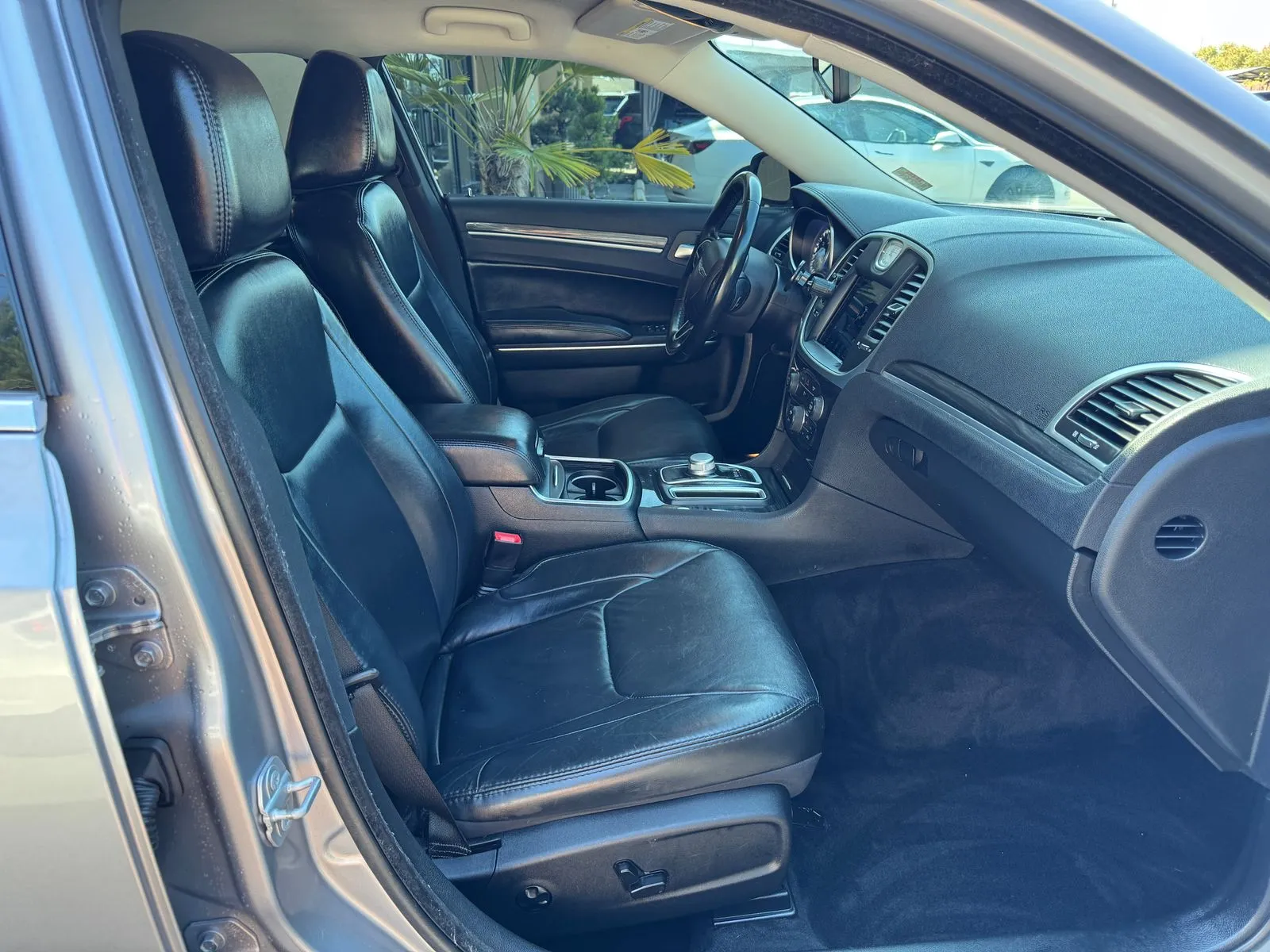 Chrysler 300 photo 20