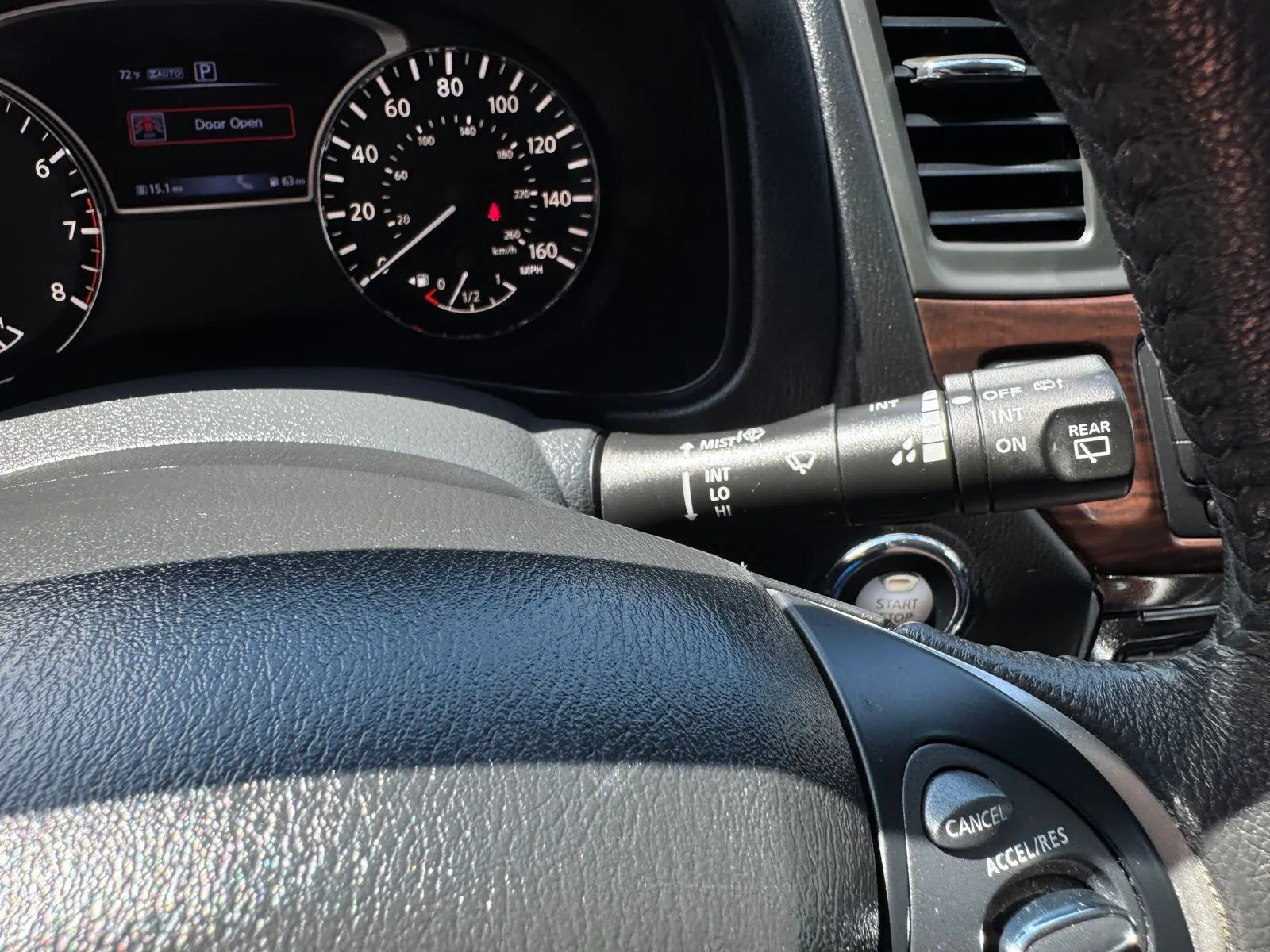 Nissan Pathfinder photo 37