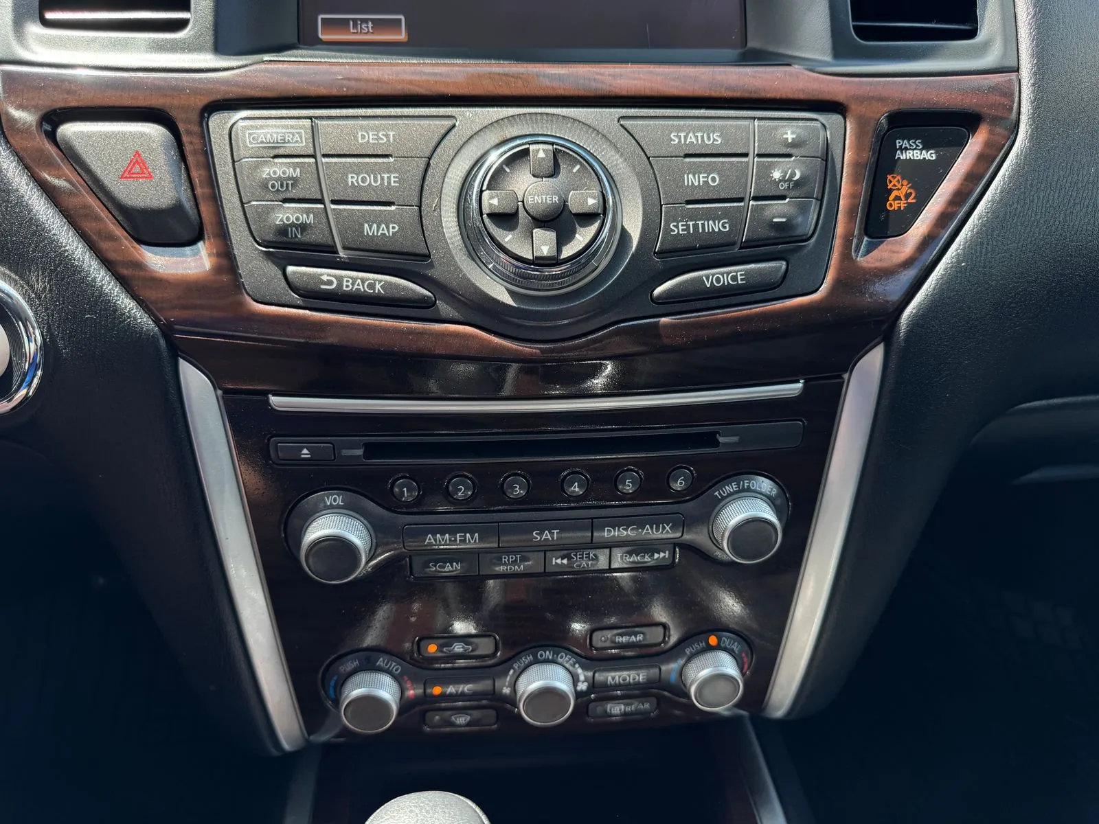 Nissan Pathfinder photo 28