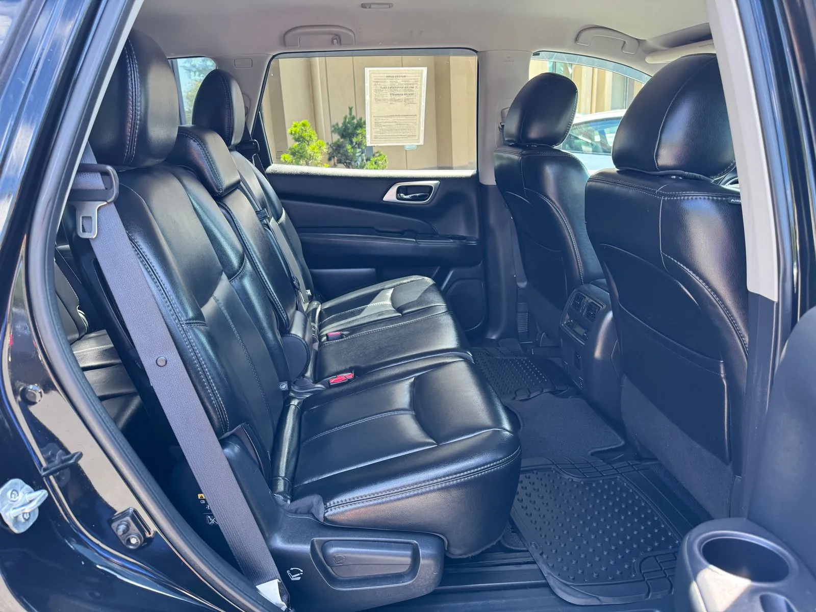Nissan Pathfinder photo 19