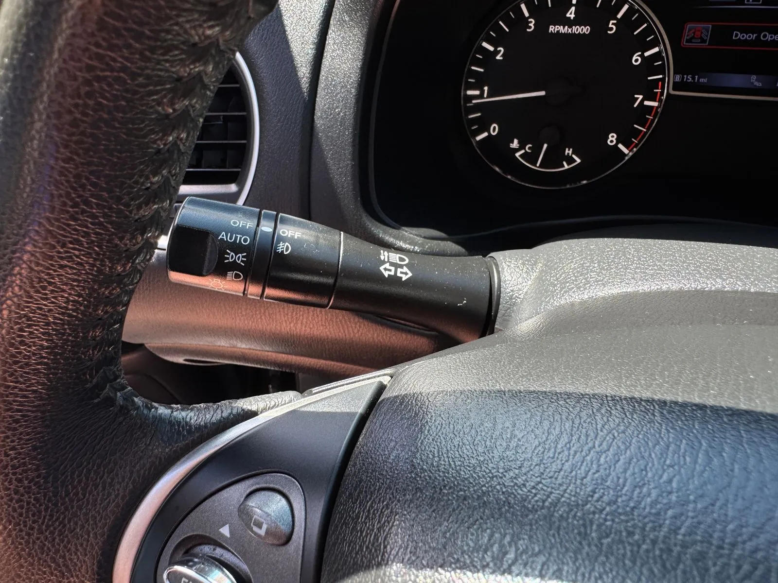 Nissan Pathfinder photo 38