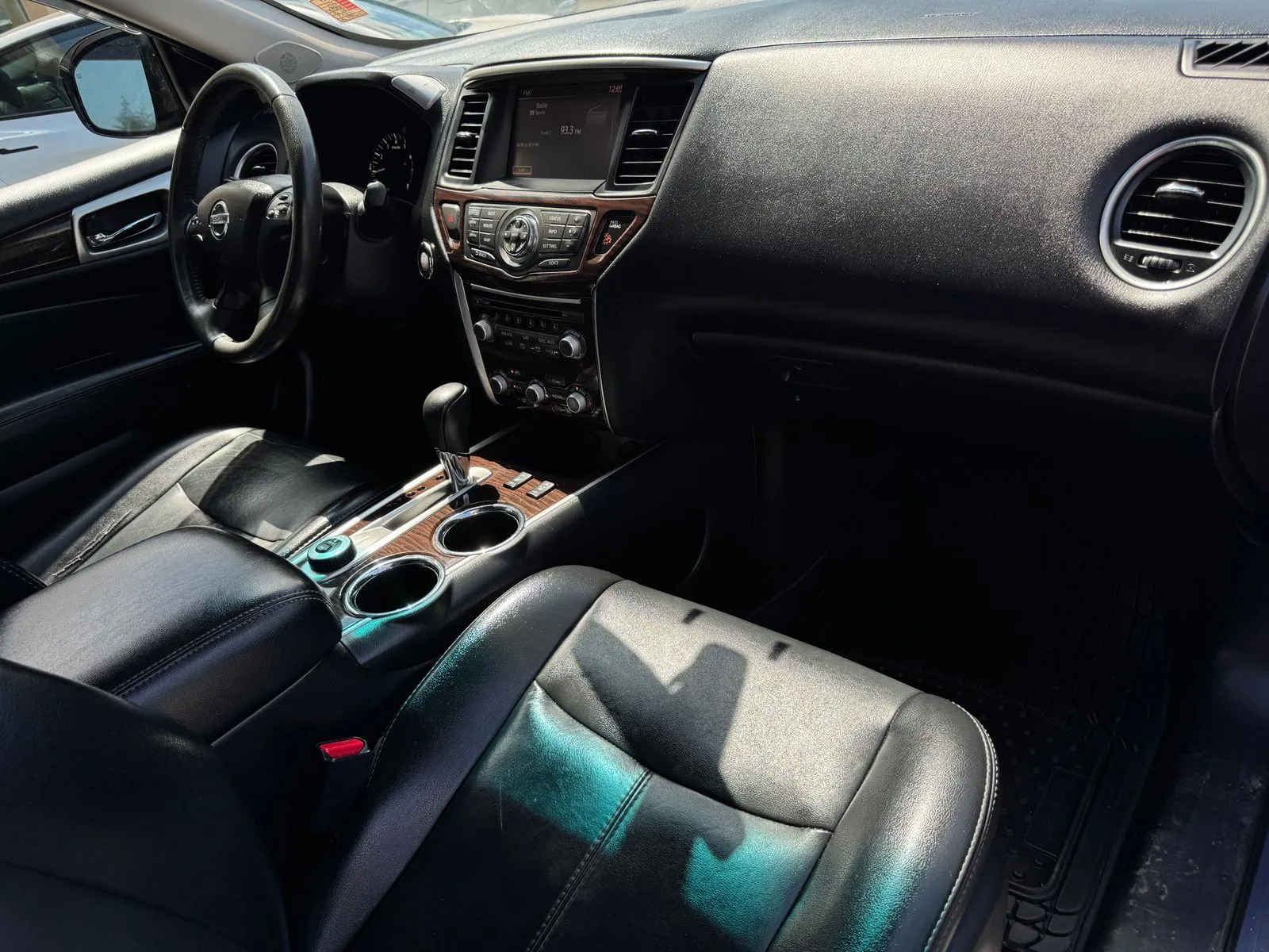Nissan Pathfinder photo 25