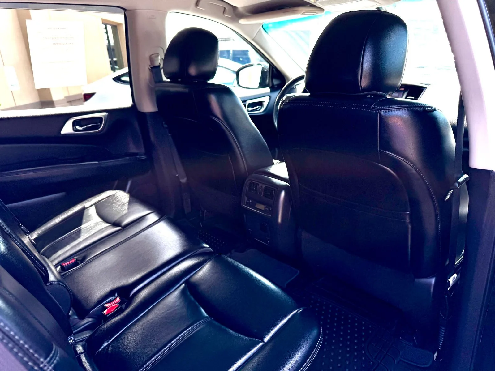 Nissan Pathfinder photo 20