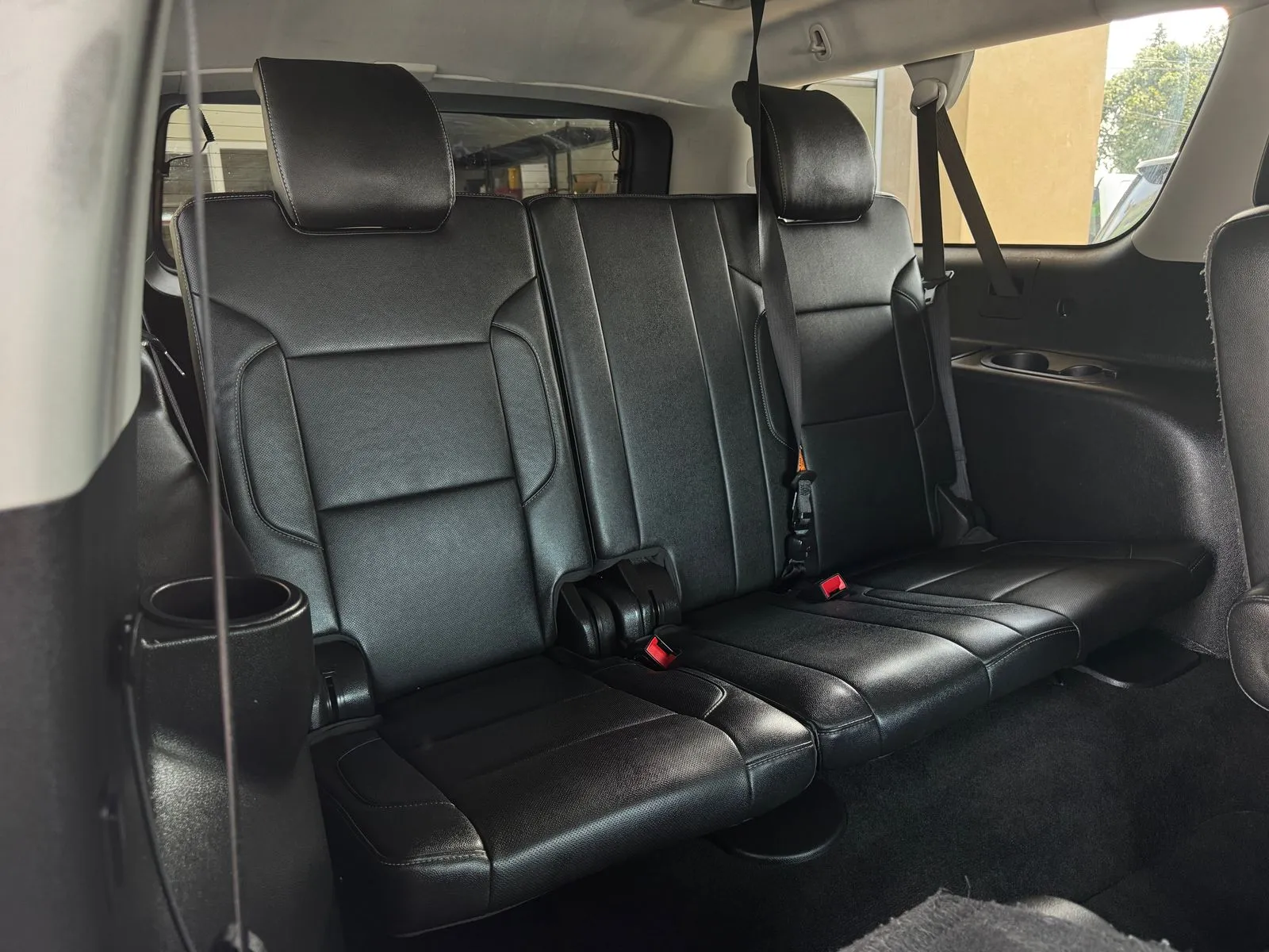 Chevrolet Suburban photo 22