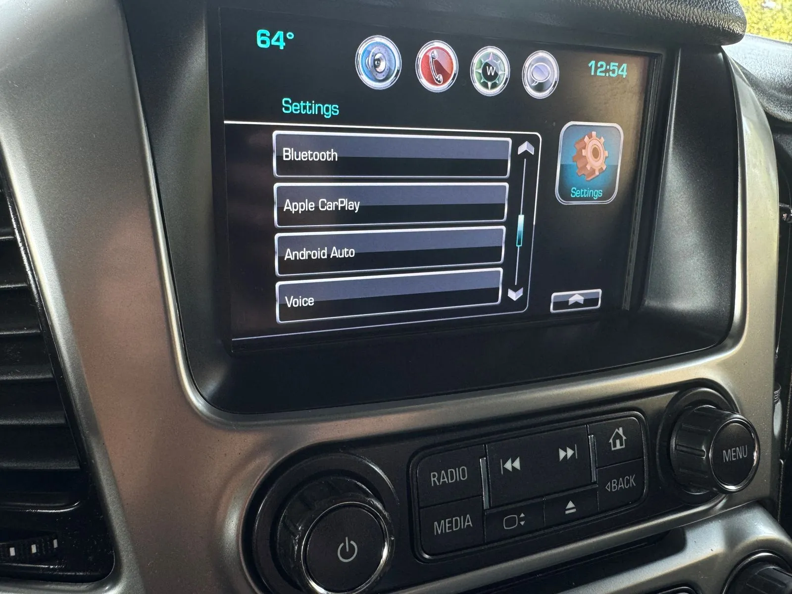Chevrolet Suburban photo 31