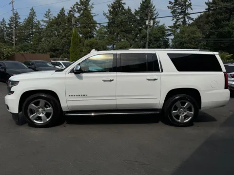 More photos of 2018 Chevrolet Suburban Premier at 9999 Auto Center, WA