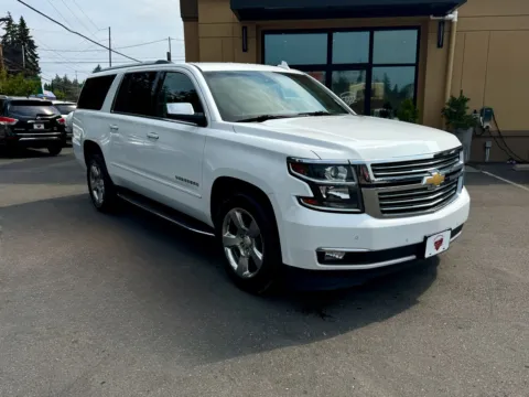 White 2018 Chevrolet Suburban Premier for sale in Lakewood, WA