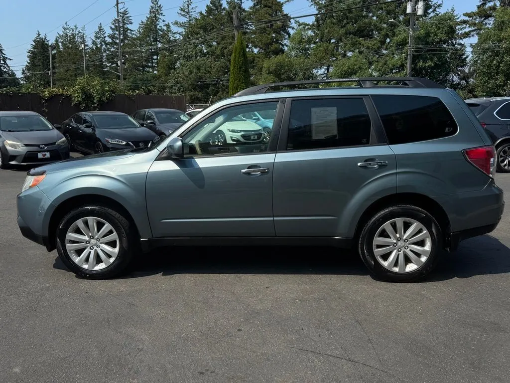 Subaru Forester photo 4