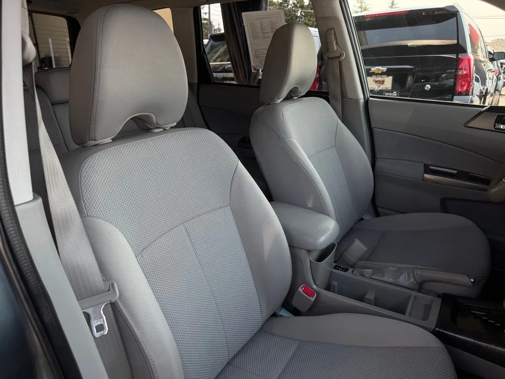 Subaru Forester photo 23