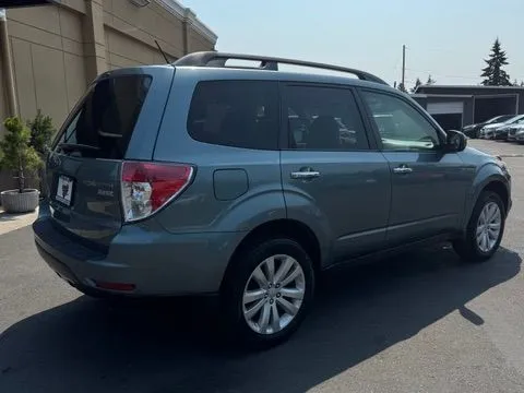 Subaru Forester photo 7