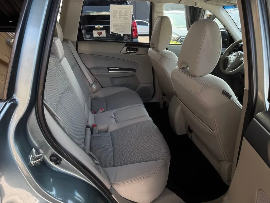 Subaru Forester photo 18