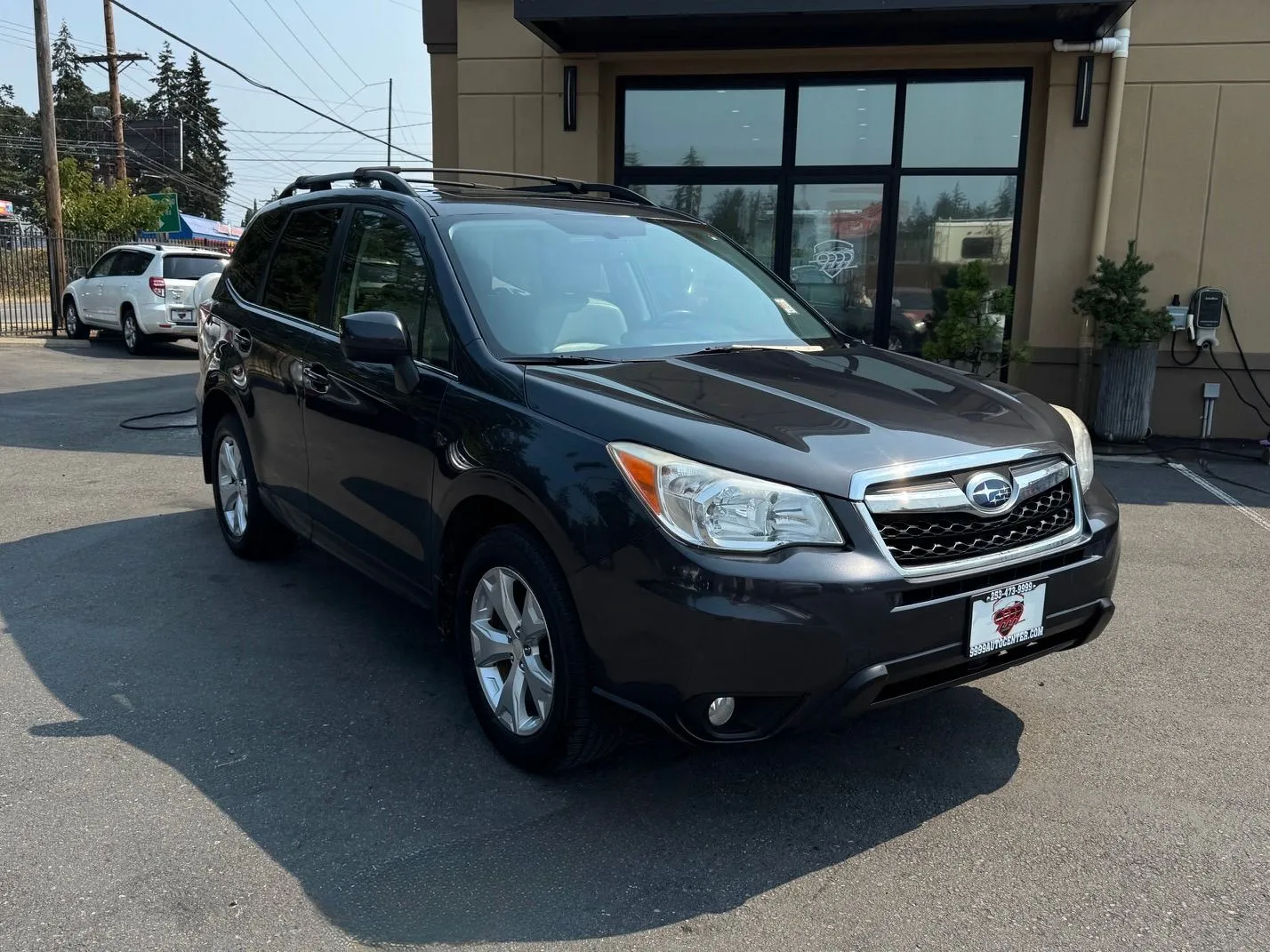 Gray 2014 Subaru Forester 2.5i Limited for sale in Lakewood, WA