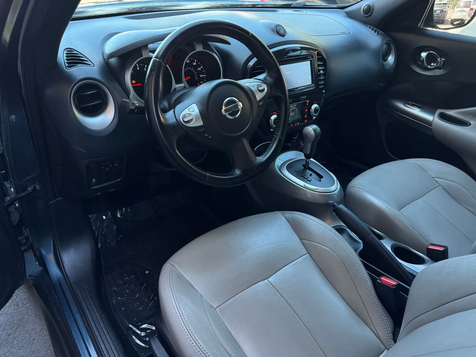 Nissan Juke photo 10