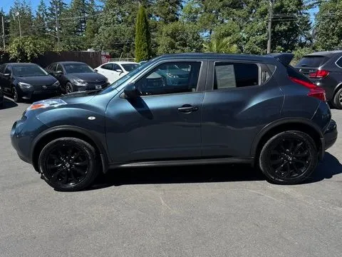 More photos of 2013 Nissan Juke SV at 9999 Auto Center, WA