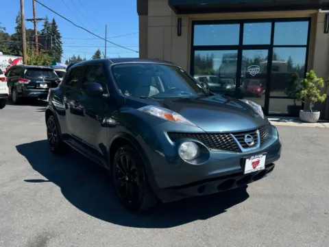 Gray 2013 Nissan Juke SV for sale in Lakewood, WA