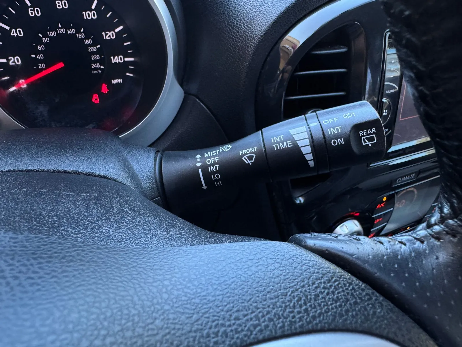 Nissan Juke photo 31