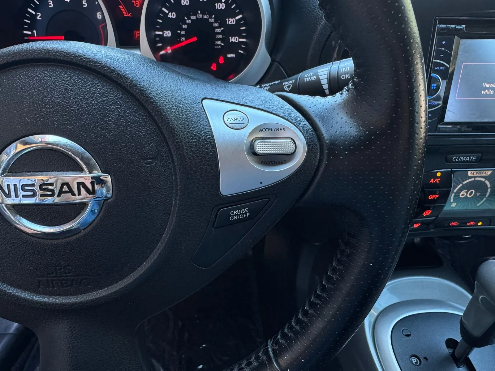Nissan Juke photo 29